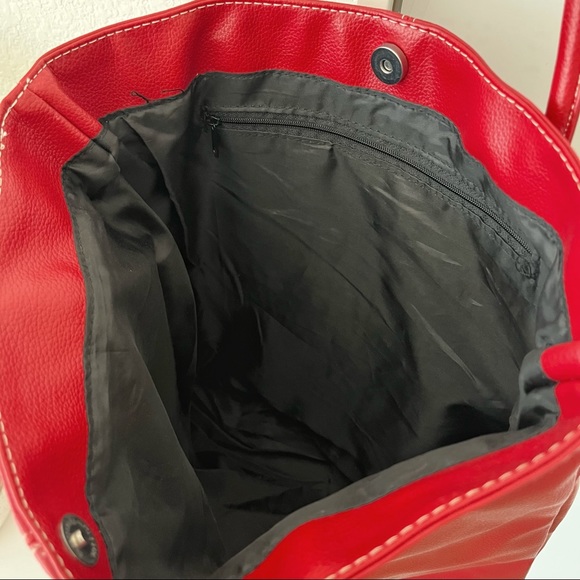 • SOLD • LB Red Leather Tote Bag - Picture 8 of 8